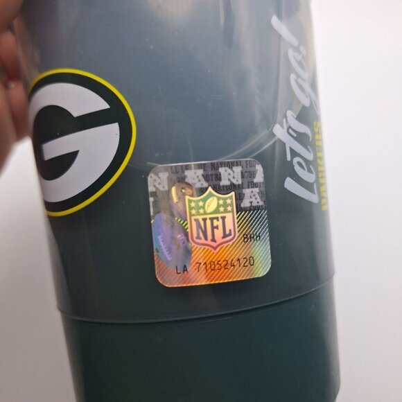 Green Bay Packers Football Cup Freeze Drink Plastic Wisconsin Cheeseheads NFL - Picture 6 of 6